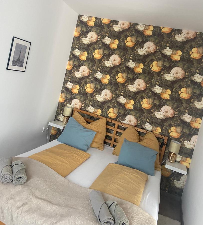 Gyoengy Apartman شوبرون المظهر الخارجي الصورة